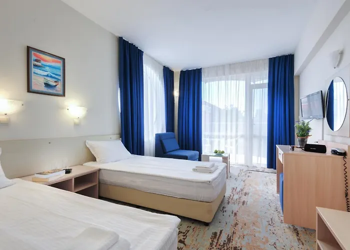 свети николай 3* פרימורסקו